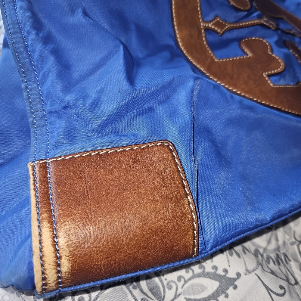 Tory Burch Blue and Coral Totes - Picture 11 of 13